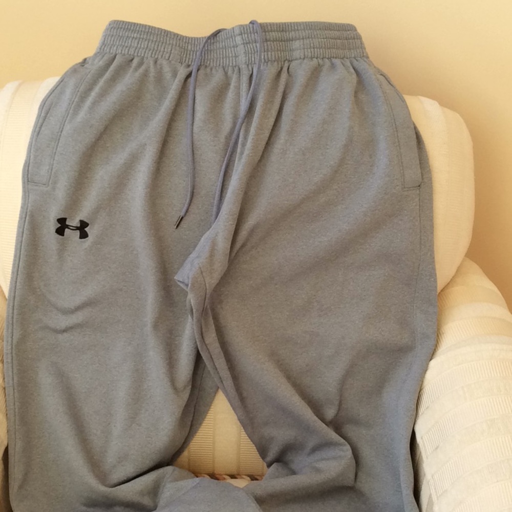 Under Armour gray sweats size medium